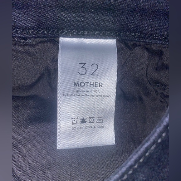 Mother Jeans Women’s Size 32 The Hustler Ankle Fray Black Denim Raw Hem - Picture 4 of 8